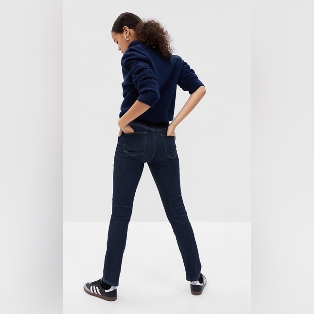 Gap Classic Straight High Rise Dark Indigo Denim Jeans Women’s Size 29 8 Regular
